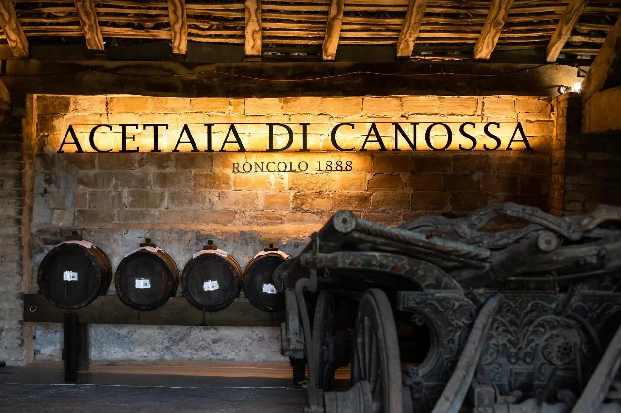 בית חווה Quattro Castella Relais Roncolo 1888 - Small Luxury Hotels Of The World