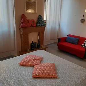 Il Cielo In Una Stanza Apartment